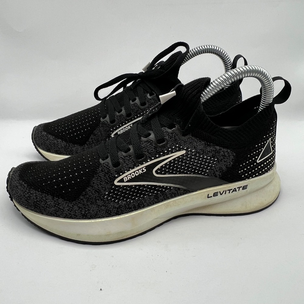 Brooks Levitate StealthFit 5 Womens Running Shoes Black White Sneakers Size 6